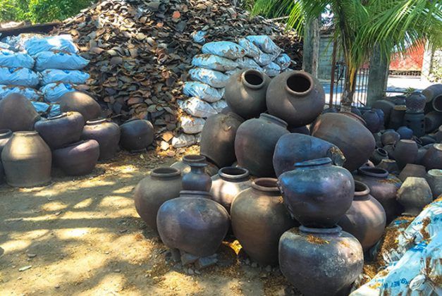 burnayan pottery vigan city pots