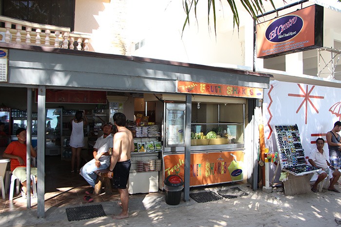 where to eat in boracay el centro