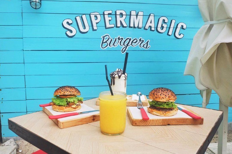 Supermagic Burgers Boracay